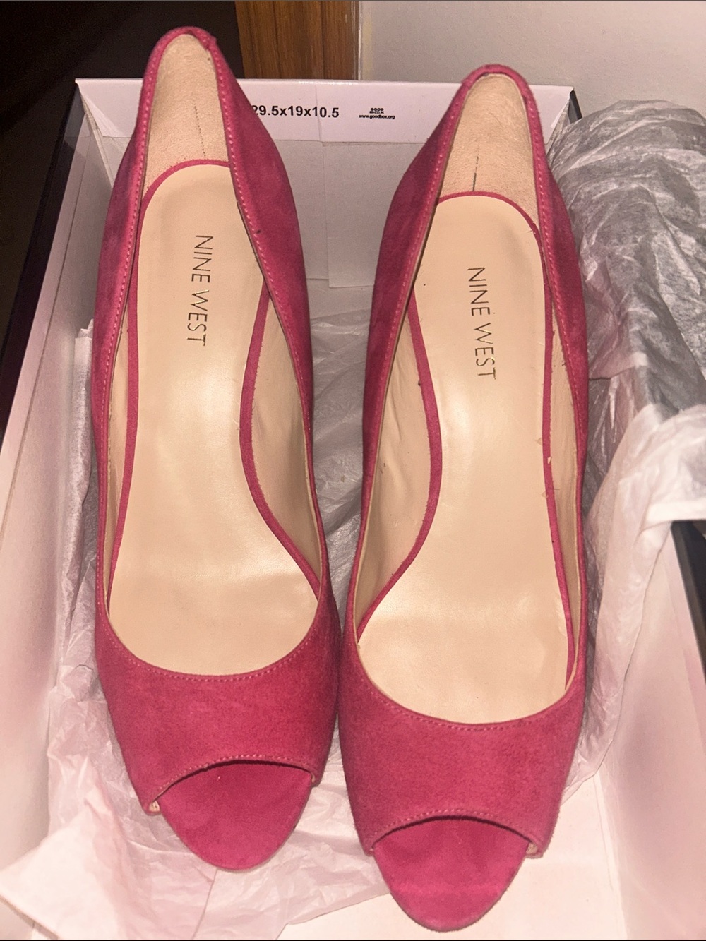 Nine West peep toe pump size 8.5